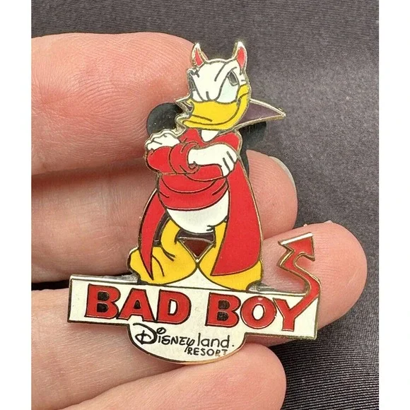 Disney デック 7個 Disney | Jewelry | 207 Donald Duck Bad Boy Devil Horns Red